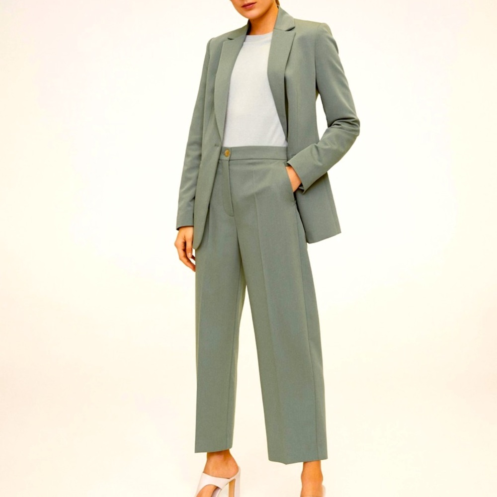NWT Mango Cropped Trouser
